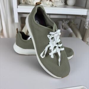 Dr. Scholls Sneaker High Hopes women’s 9.5 Casual Athletic Sage Green Lace up